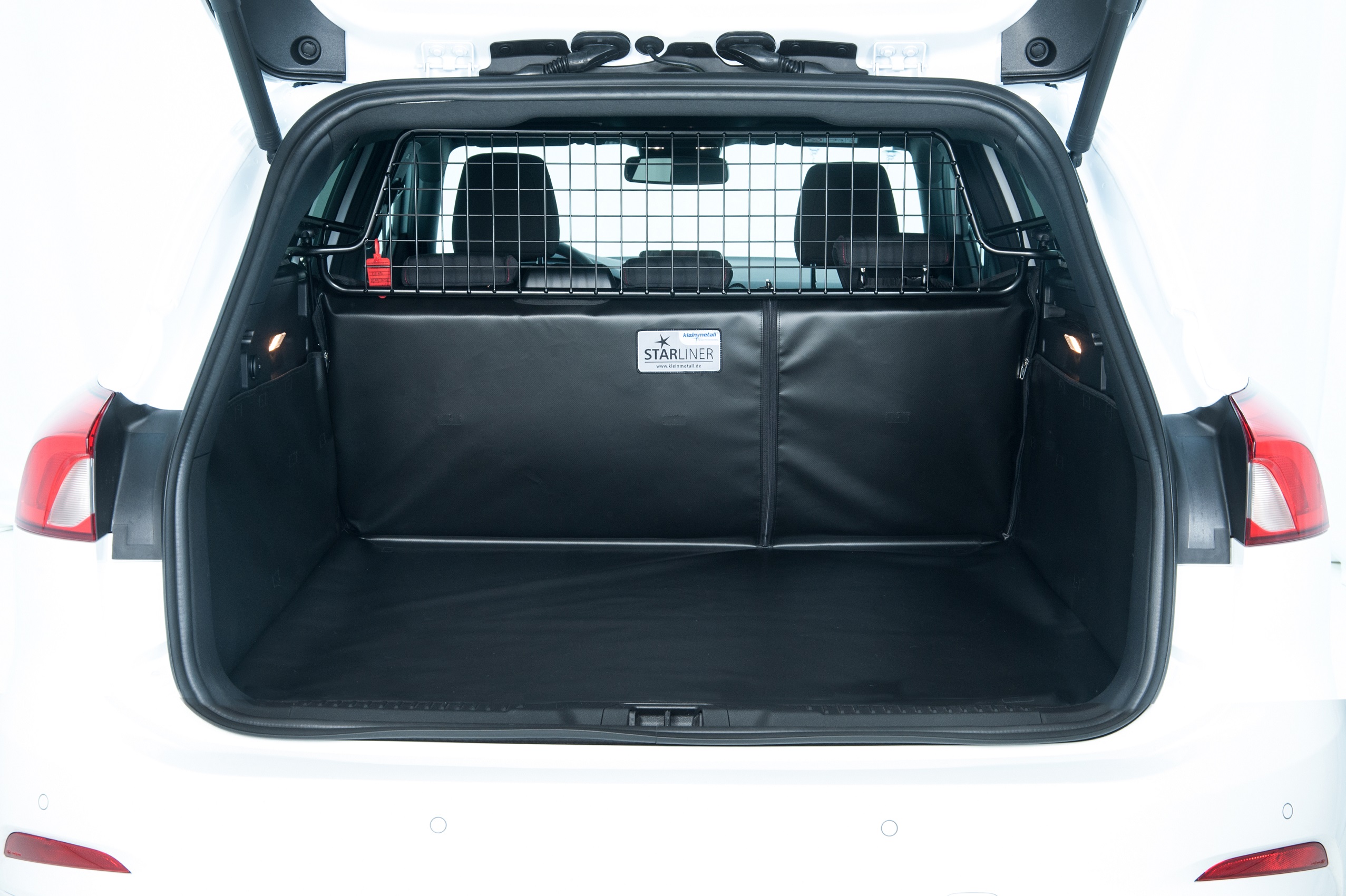 EVA Passgenaue Kofferraumwanne für Skoda - Maluch Premium Autozubehör