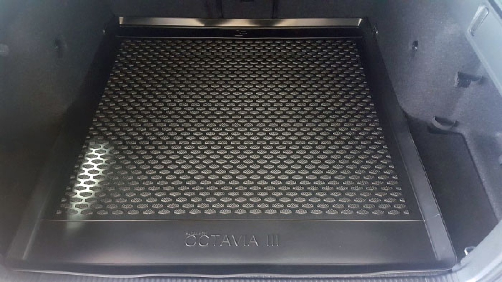 Kofferraummatte für Skoda Octavia 3
